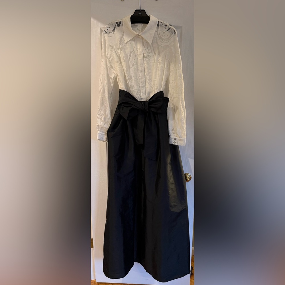Rickie Freeman for Teri Jon Organza Burnout and Taffeta Gown